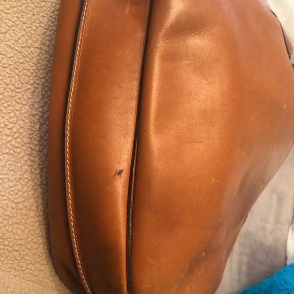 Ralph Lauren Women’s Leather Hobo Bag From The Made in Italy Collection - Picture 7 of 16